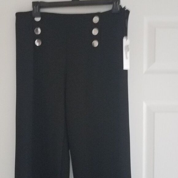 Calvin Klein pants with decorative buttons - Picture 2 of 4